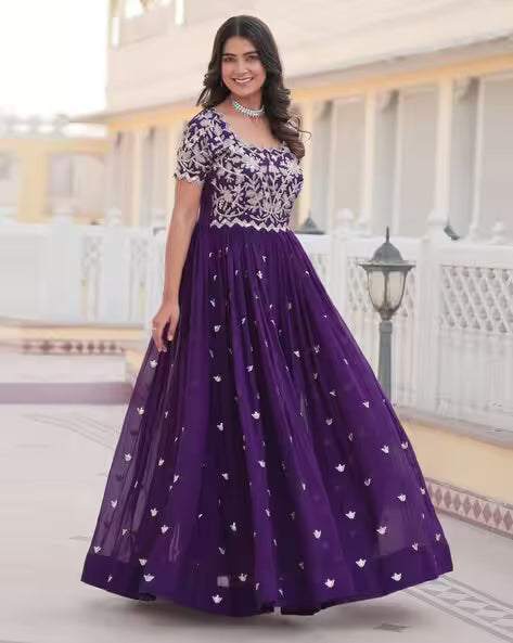 Dresses & Gowns